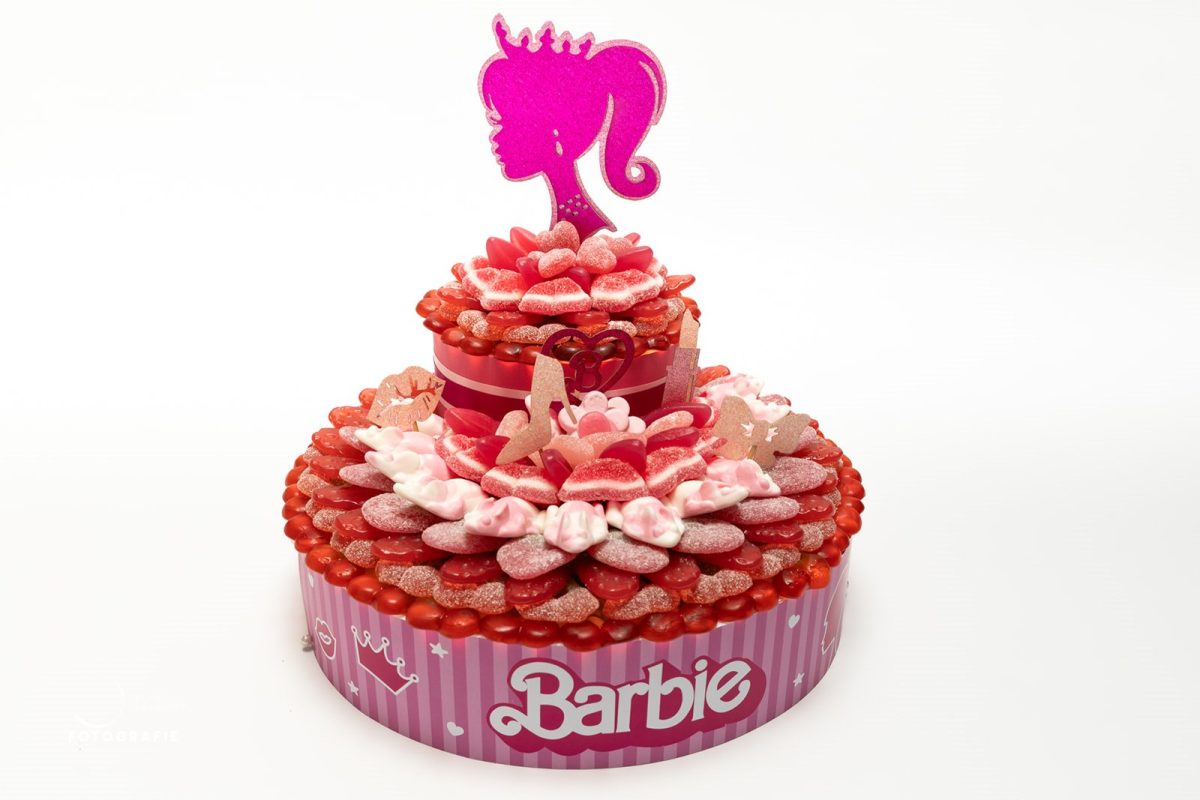 Snoeptaart Barbie, princess, roze snoeptaart